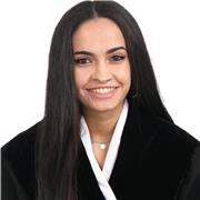 Profesora de inglés da clases adaptadas a todos los niveles y necesidades